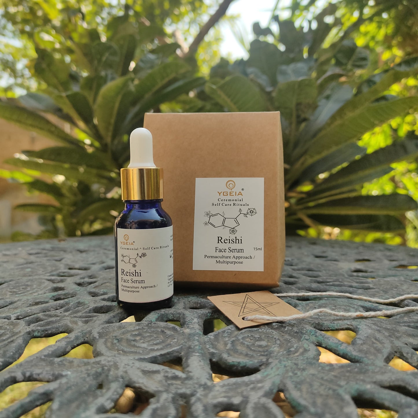 Reishi face serum