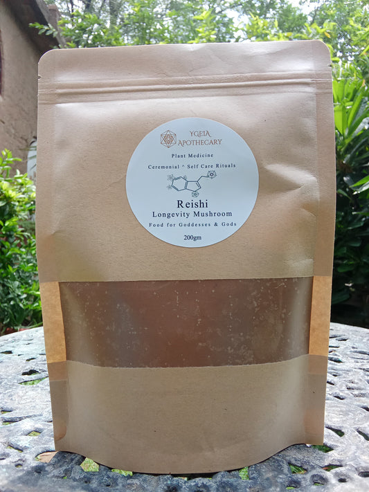 Reishi mushroom powder